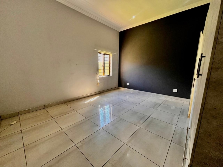 4 Bedroom Property for Sale in Donkerhoek A H North West
